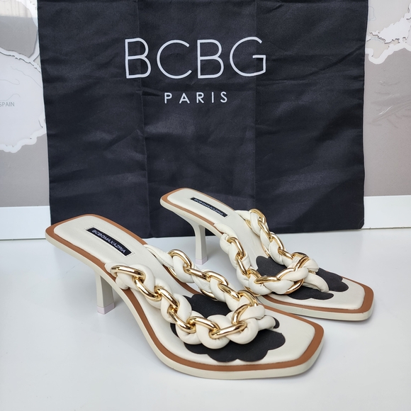 BCBGMaxAzria Shoes - BCBGMAXAZRIA Mistia Braided Chain Kitten Heel Leather Sandal NEW Size 6.5